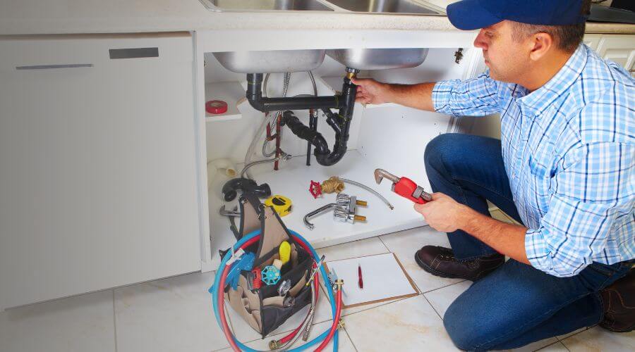 Professional Tankless Water Heater Installation in Houston, MO